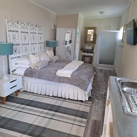 Milky Way Hotel Hermanus Buitenkant foto