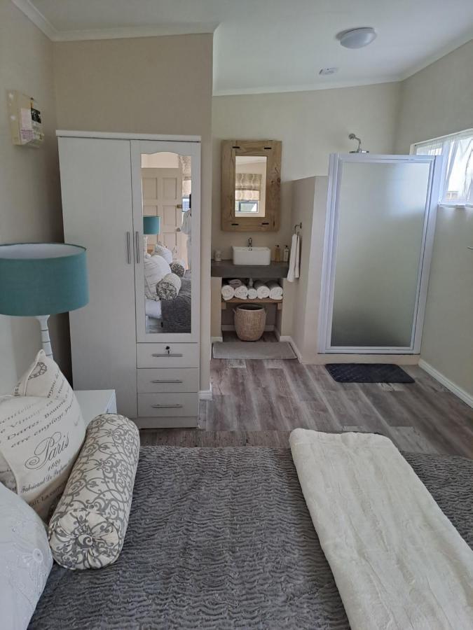Milky Way Hotel Hermanus Buitenkant foto
