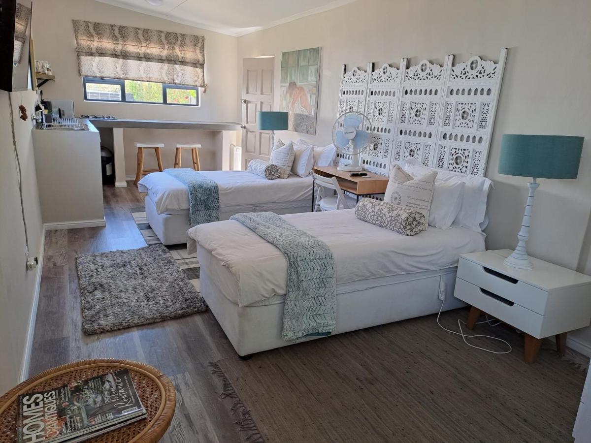 Milky Way Hotel Hermanus Buitenkant foto